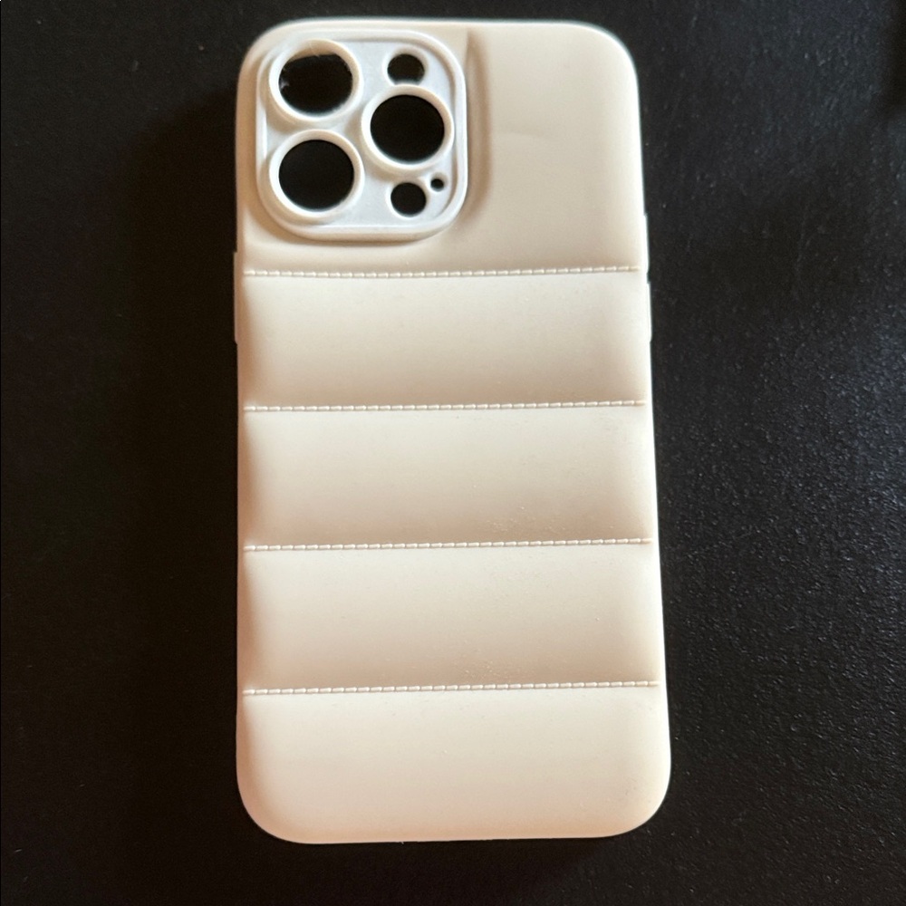 Cream Protective Phone Case 14 PRO MAX
